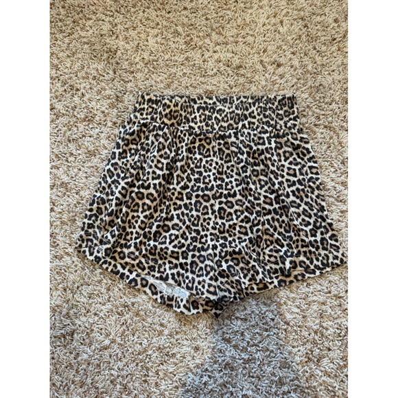 H&M Pants - H&M Leopard Print Elastic Waist Shorts Brown Animal Print XS